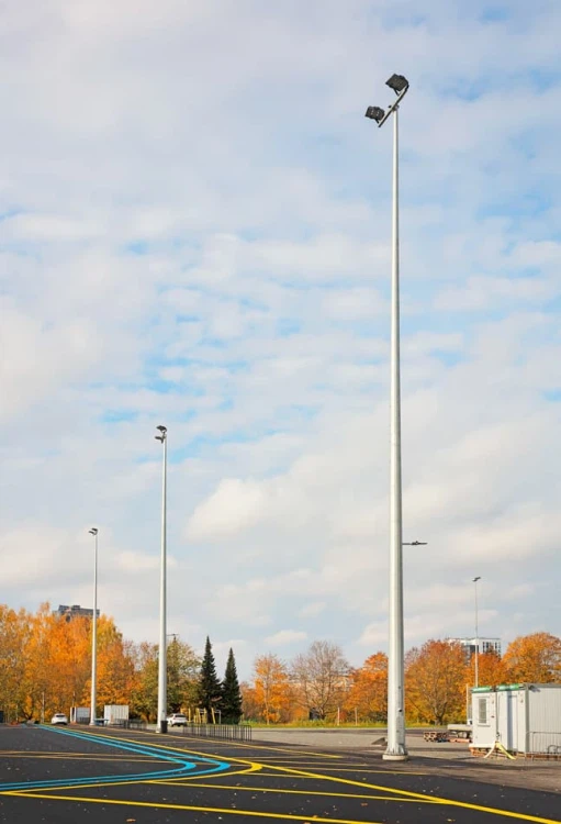 China Manufacturer Good Quality Galvanized High Mast Light For Stadium Outdoor Lighting